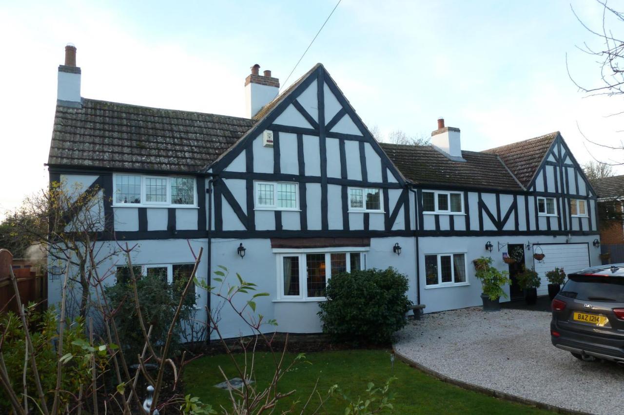 Newark Lodge Guest House Exterior photo